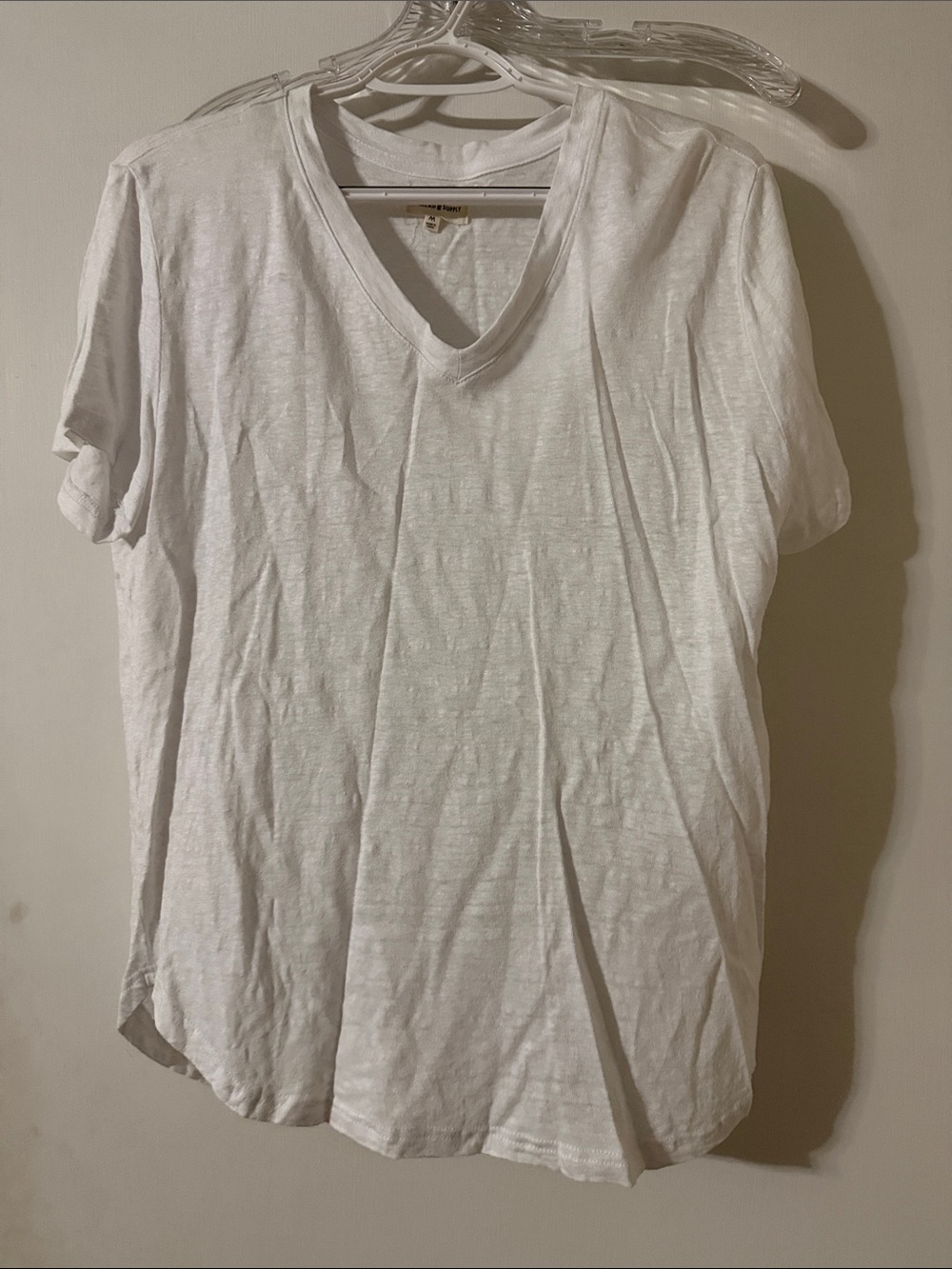 Thread & Supply White V-Neck Short Sleeve Tee